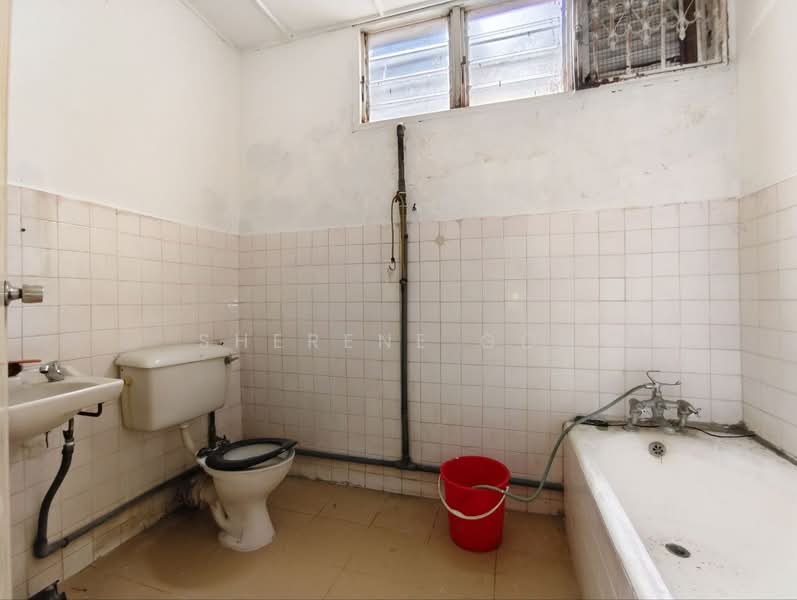 2-storey Terraced House for Rent in Petaling Jaya (Selangor) - Sherene Goh - Bathroom - PropertyGuru.com.my