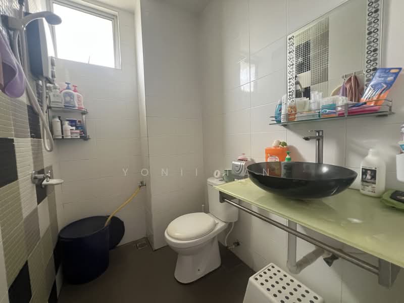 The Pulse Condominium untuk Untuk Dijual - RM 450,000, Feb 2026 - Bathroom - PropertyGuru.com.my