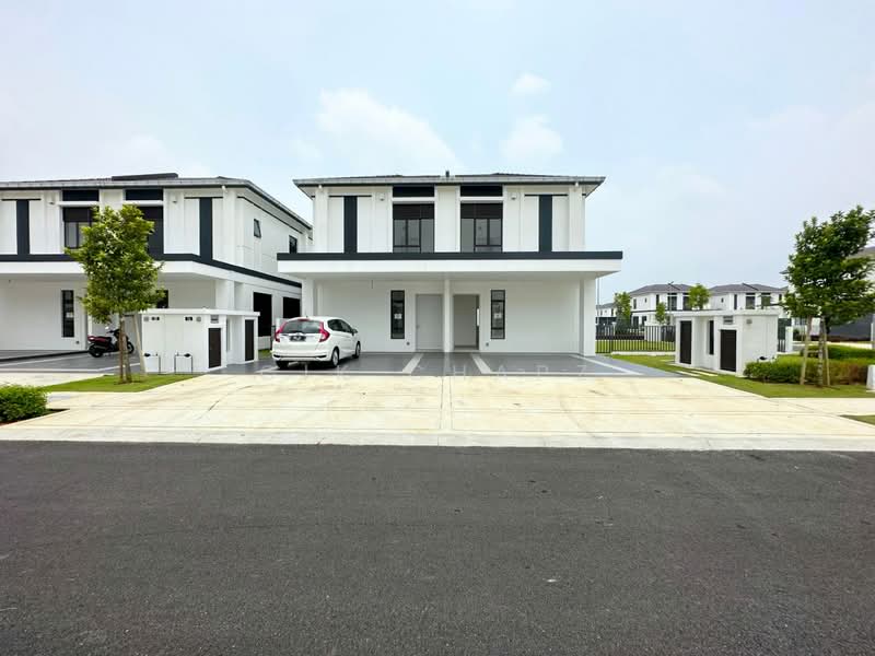 2-storey Terraced House for Sale in Eco Grandeur (Puncak Alam) - Cik Chapz - Exterior - PropertyGuru.com.my