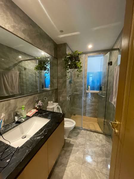 Condominium for Rent at Royal Strand @ Country Garden Danga Bay - Jolin Ng - Bathroom - PropertyGuru.com.my