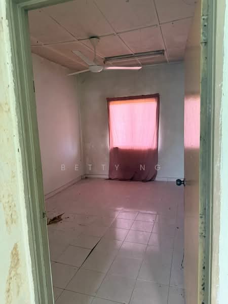 Apartment for Sale at Lily & Jasmine Apartment - Betty Ng - PropertyGuru.com.my