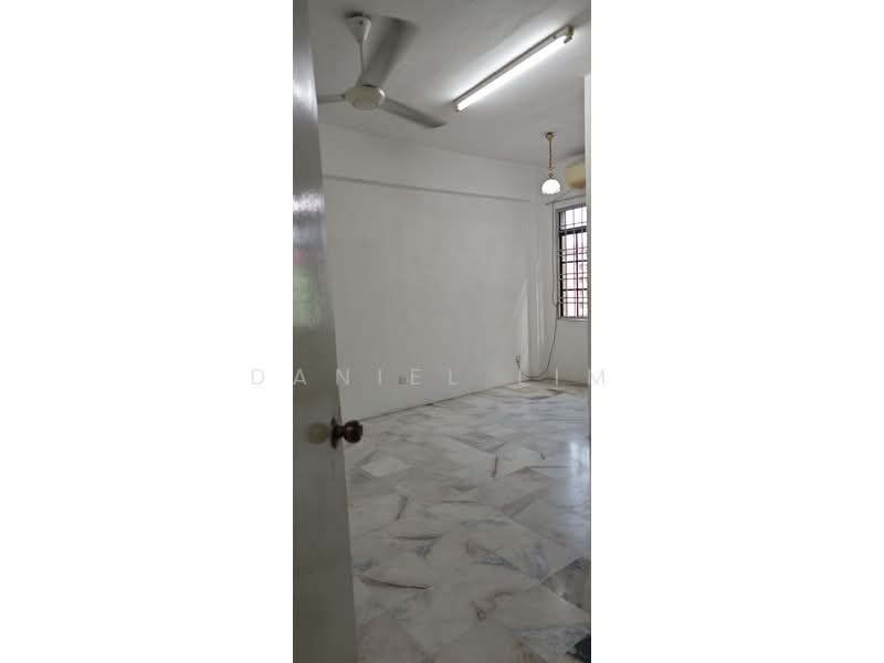 Apartment for Sale at Pangsapuri Sri Pelangi - Daniel Lim - Interior - PropertyGuru.com.my