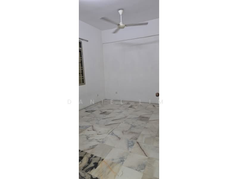 Apartment for Sale at Pangsapuri Sri Pelangi - Daniel Lim - Interior - PropertyGuru.com.my