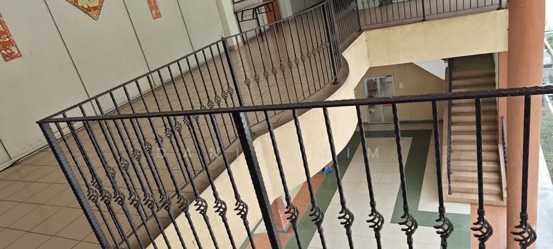 Apartment for Sale at Pangsapuri Sri Pelangi - Daniel Lim - Corridor - PropertyGuru.com.my