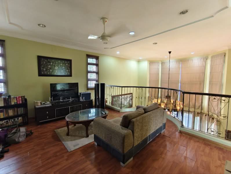 Bungalow for Sale in Seksyen 8 (Shah Alam) - HELMY IZZUDIN - Living Room - PropertyGuru.com.my