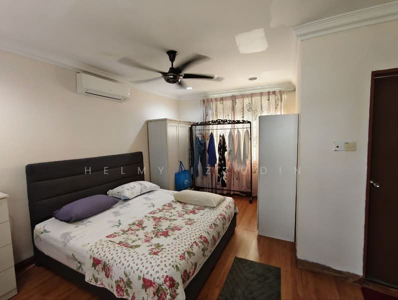 Bungalow for Sale in Seksyen 8 (Shah Alam) - HELMY IZZUDIN - PropertyGuru.com.my