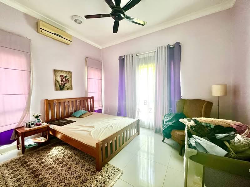 Bungalow for Sale in Saujana Villa (Kajang) - Rafedah Binti Abdul Aziz - Bedroom - PropertyGuru.com.my