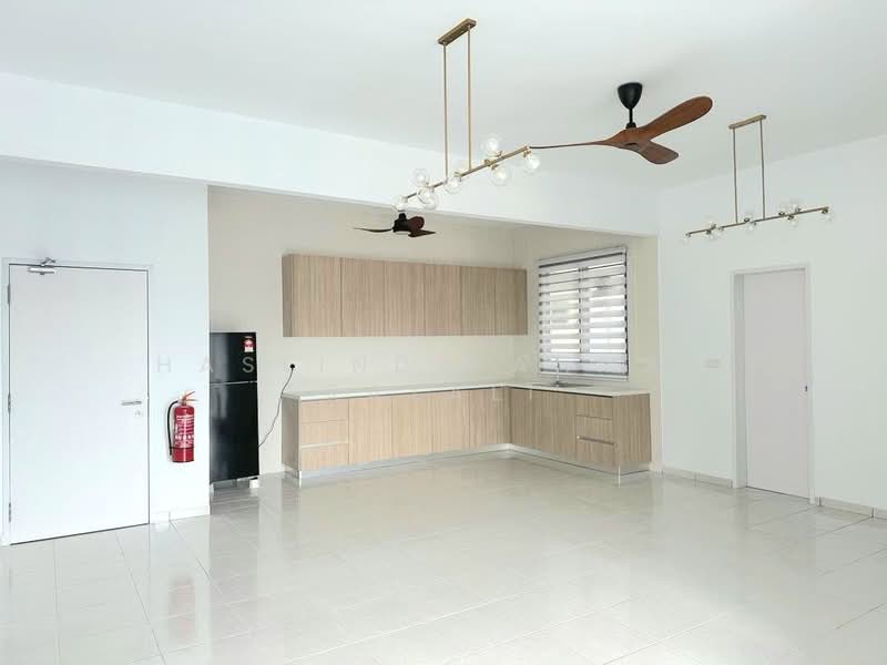 Condominium for Rent at Residensi Adelia 2 - Haslinda Ahmad Razali - Kitchen - PropertyGuru.com.my
