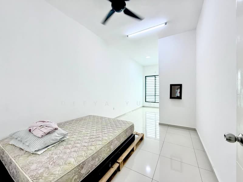 2-storey Terraced House for Sale in Seremban (Negeri Sembilan) - Deeya Yusof - Bedroom - PropertyGuru.com.my