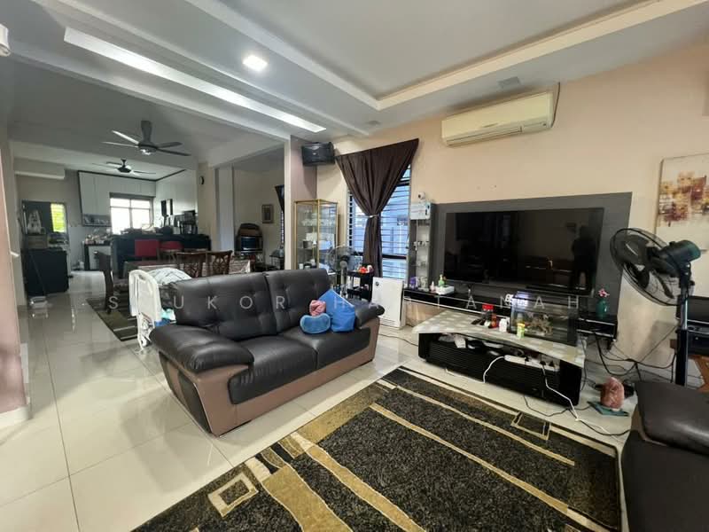 Double Storey Semi D Bukit Saujana Sinar Warisan Saujana Utama Sg Buloh untuk Untuk Dijual - RM 950,000, Feb 2026 - Living Room - PropertyGuru.com.my