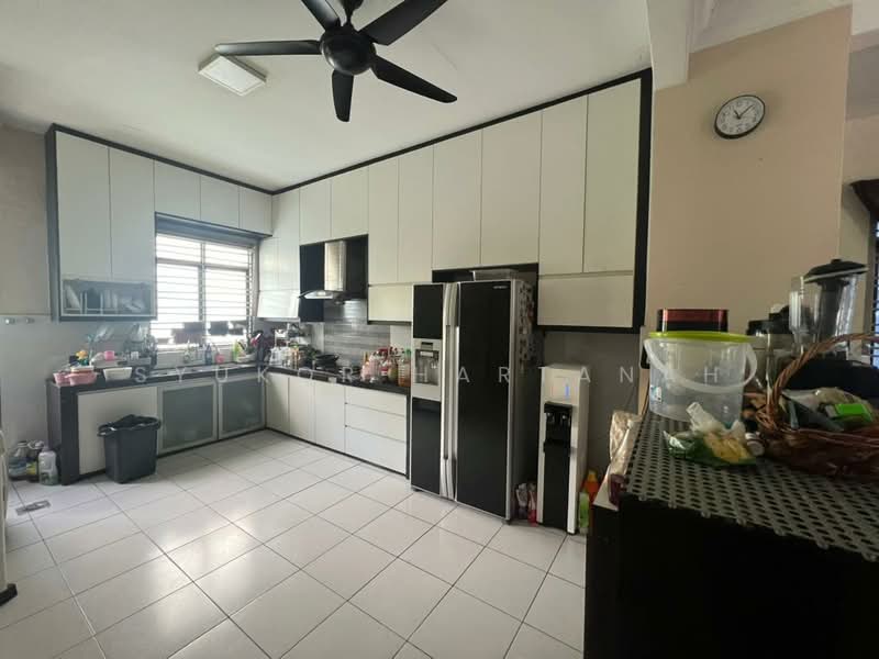 Double Storey Semi D Bukit Saujana Sinar Warisan Saujana Utama Sg Buloh untuk Untuk Dijual - RM 950,000, Feb 2026 - Kitchen - PropertyGuru.com.my