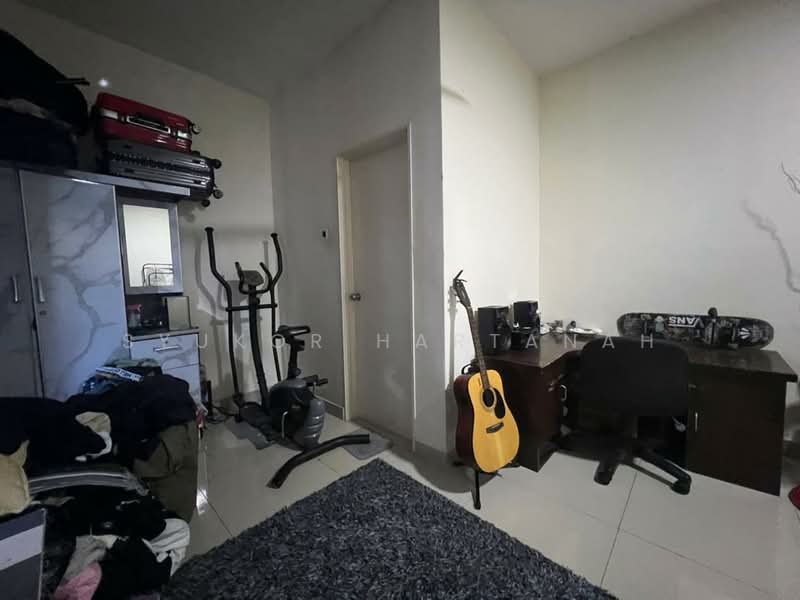 Double Storey Semi D Bukit Saujana Sinar Warisan Saujana Utama Sg Buloh untuk Untuk Dijual - RM 950,000, Feb 2026 - Study - PropertyGuru.com.my