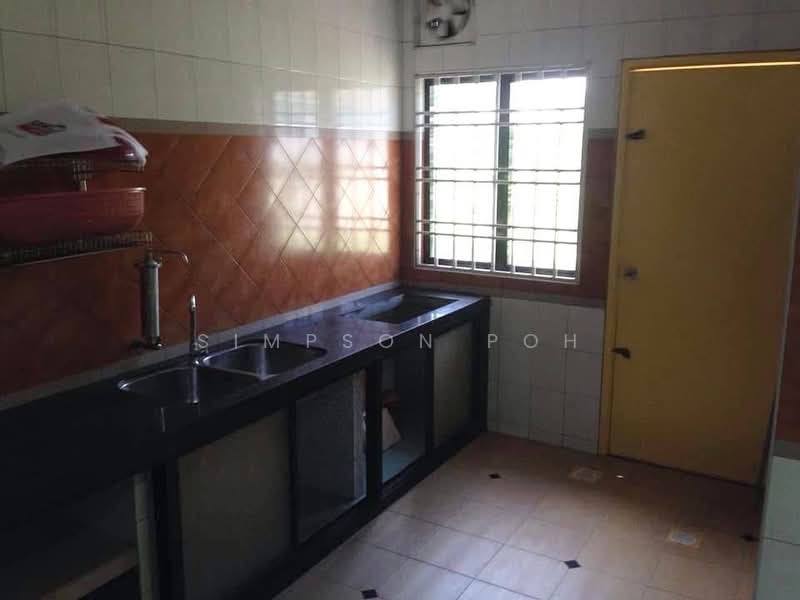 Taman Mutiara Rini untuk Untuk Dijual - RM 550,000, Feb 2026 - Kitchen - PropertyGuru.com.my