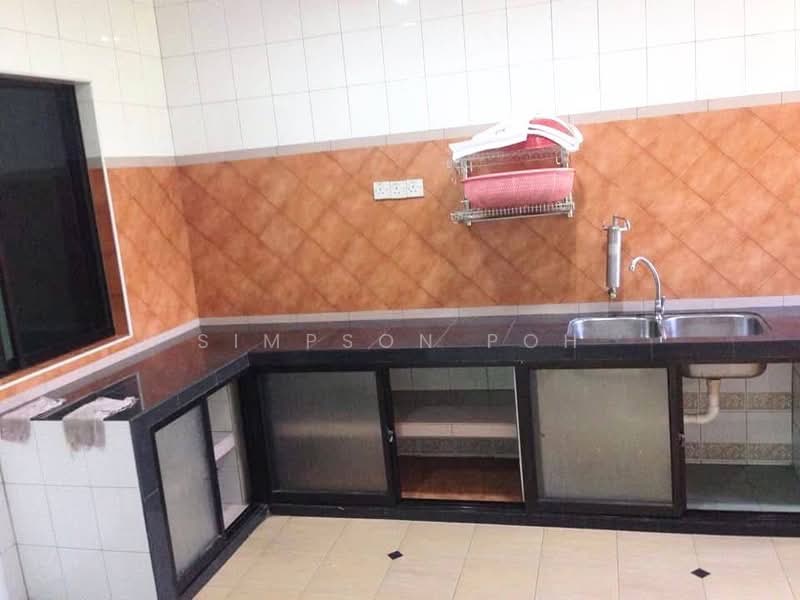 Taman Mutiara Rini untuk Untuk Dijual - RM 550,000, Feb 2026 - Kitchen - PropertyGuru.com.my