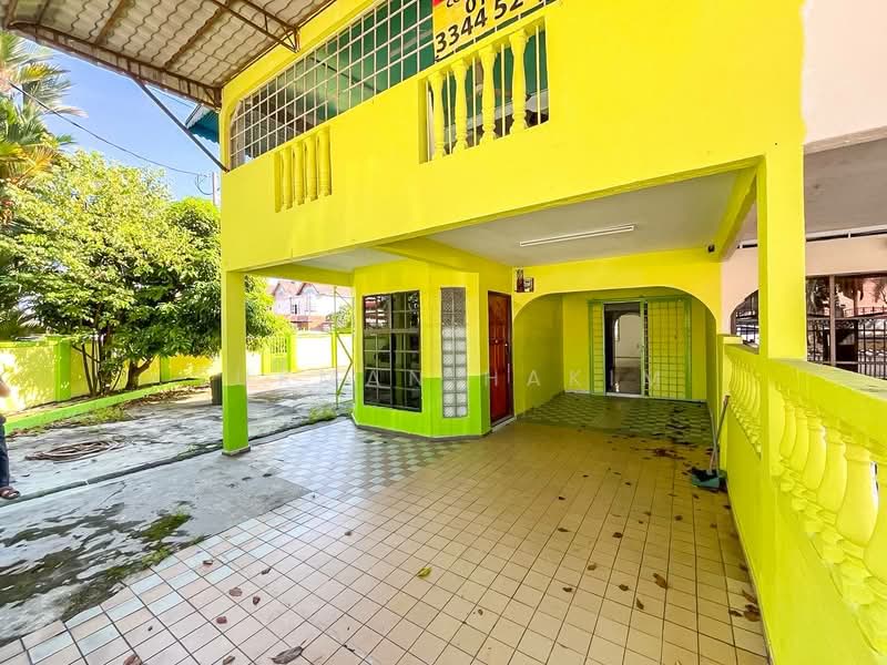 2-storey Terraced House for Sale in Seksyen 19 (Shah Alam) - Lukman Hakim - Exterior - PropertyGuru.com.my