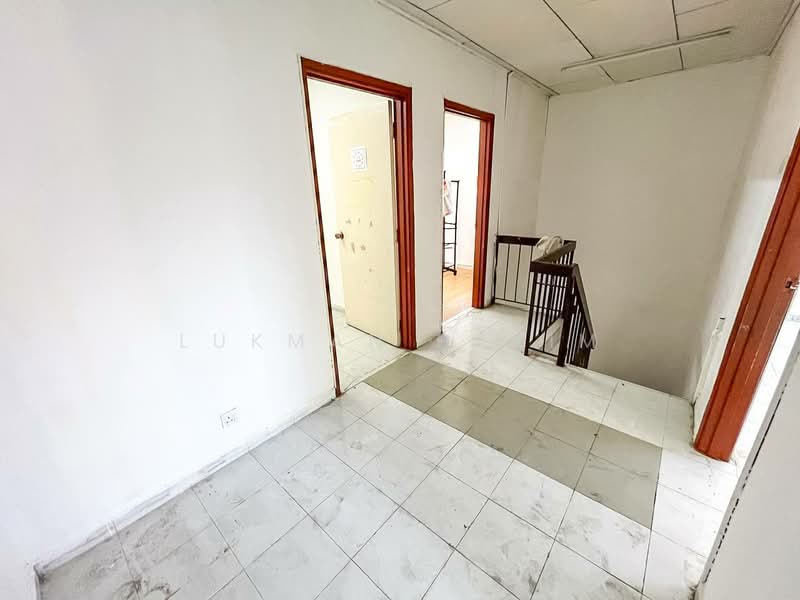 2-storey Terraced House for Sale in Seksyen 19 (Shah Alam) - Lukman Hakim - PropertyGuru.com.my