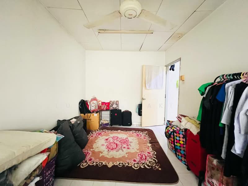 2-storey Terraced House for Sale in Seksyen 27 (Shah Alam) - Lukman Hakim - Bedroom - PropertyGuru.com.my