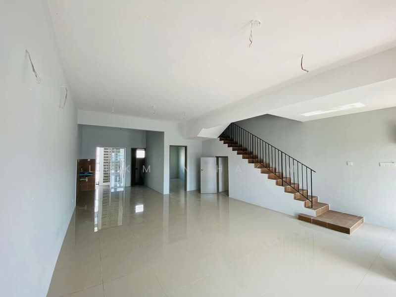 Terraced House for Sale in Kampung Selangor Dredging (Dengkil) - Lukman Hakim - PropertyGuru.com.my