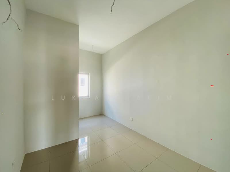 Terraced House for Sale in Kampung Selangor Dredging (Dengkil) - Lukman Hakim - PropertyGuru.com.my