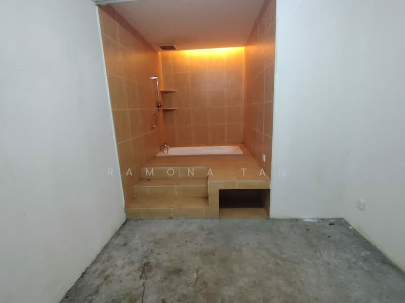 Shop for Rent in Taman Melaka Raya (Melaka City) - Ramona Tan - Bathroom - PropertyGuru.com.my