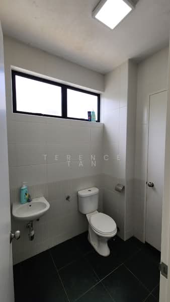 Eco Tropics untuk Untuk Dijual - RM 612,000, Feb 2026 - Bathroom - PropertyGuru.com.my