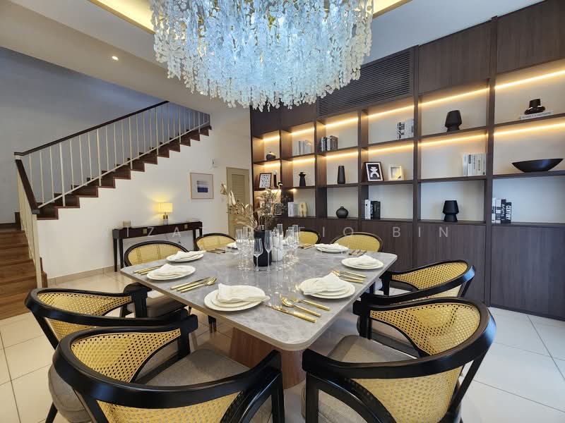 Bungalow for Sale in Kajang (Selangor) - Aizat Rafiq Bin Ariffin - Dining Room - PropertyGuru.com.my