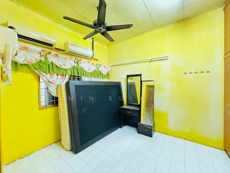 Semi-Detached House for Sale in Taman Tuanku Jaafar (Sungai Gadut) - Yasmin Sulaiman - PropertyGuru.com.my