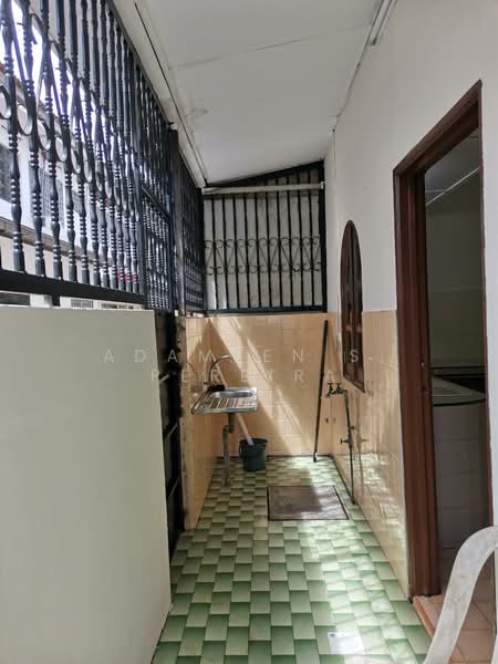 Taman Sri Muda Double Storey House untuk Untuk Dijual - RM 390,000, Feb 2026 - Corridor - PropertyGuru.com.my