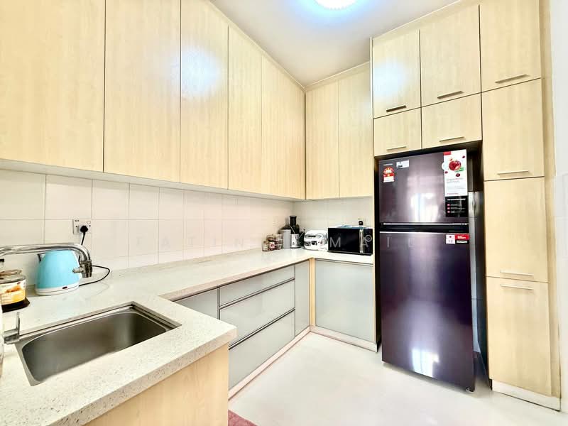 Condominium for Sale at Seri Maya Condominium - Fatin Ismail - Kitchen - PropertyGuru.com.my