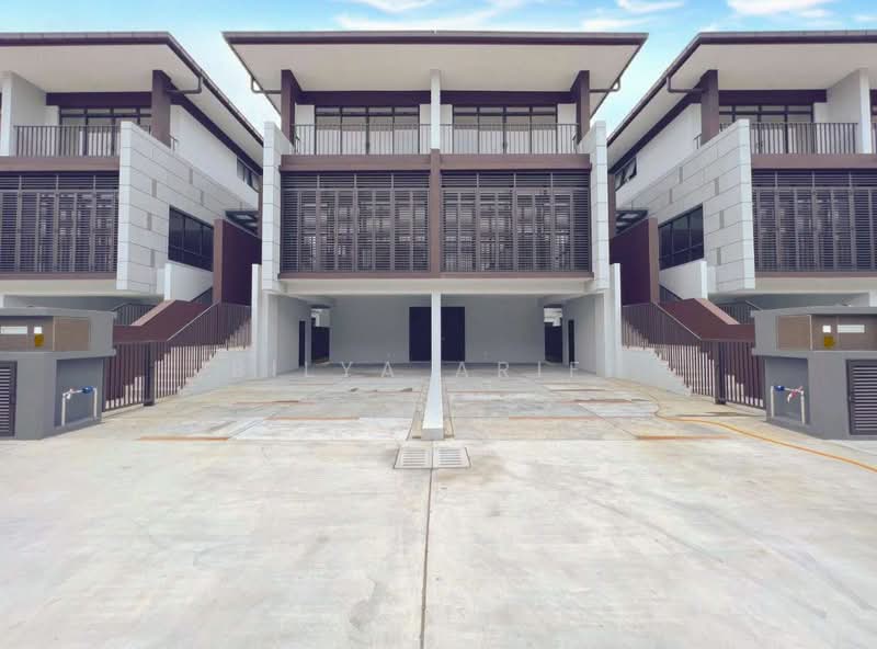 3-storey Terraced House for Sale in Cyberjaya (Selangor) - BILYA ARIFF - Exterior - PropertyGuru.com.my