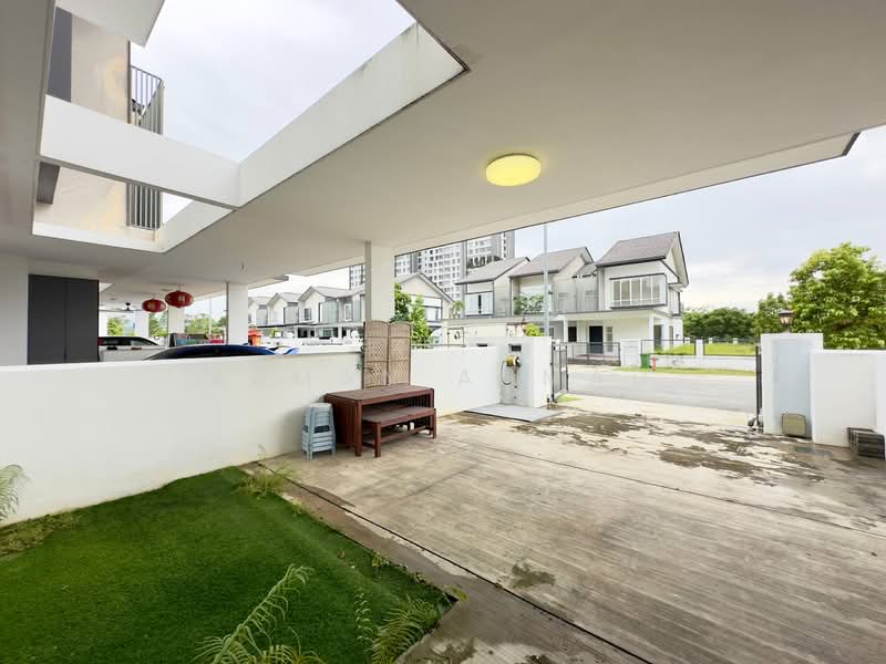 2-storey Terraced House for Sale in Bandar Gamuda Gardens (Rawang) - Azman Ahmad - Exterior - PropertyGuru.com.my