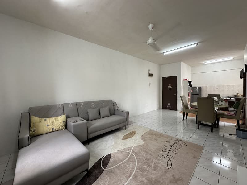 Apartment for Sale at Pangsapuri Flora III - Nazri Hassan - Living Room - PropertyGuru.com.my