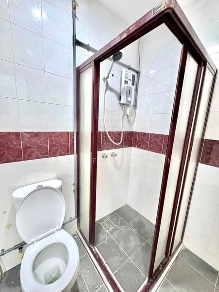 Condominium for Rent at Seri Mas Condominium - Hasif Ludin - Bathroom - PropertyGuru.com.my