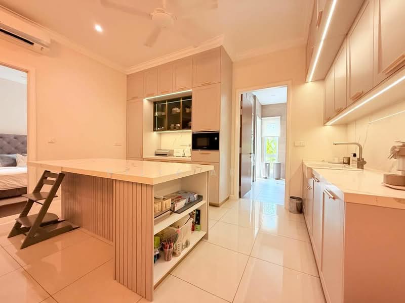 3-storey Terraced House for Rent in Mont Kiara (Kuala Lumpur) - BILYA ARIFF - Kitchen - PropertyGuru.com.my