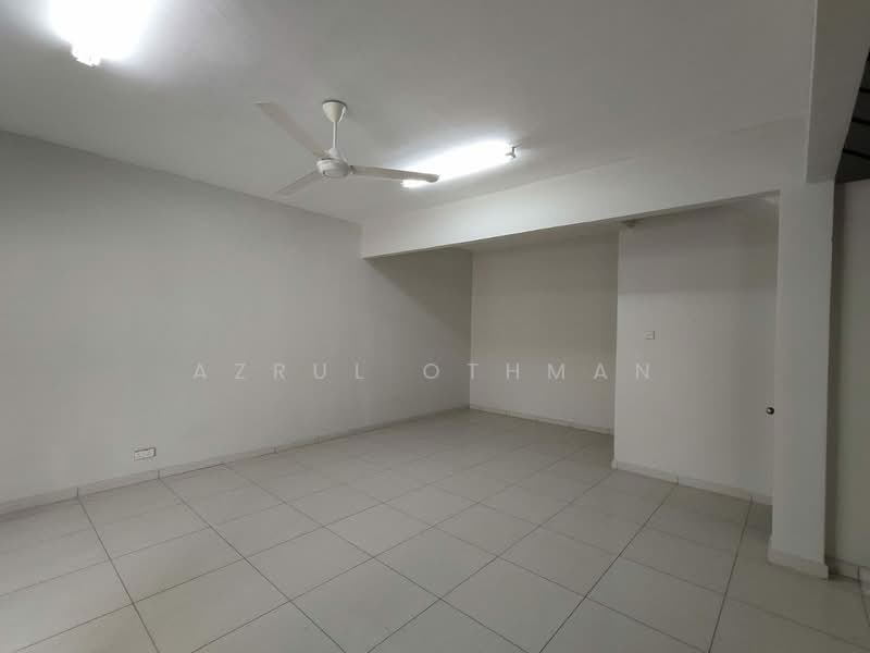 2-storey Terraced House for Sale in Taman Coral Heights (Sikamat) - Azrul Othman - Interior - PropertyGuru.com.my