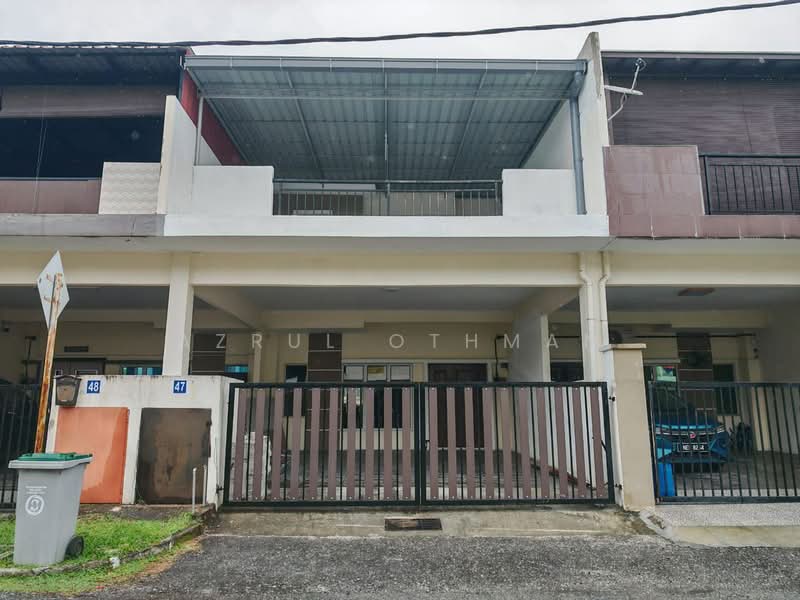 Rumah Teres 2 Tingkat untuk Dijual di Taman Gadong Indah (Labu) - Azrul Othman - Exterior - PropertyGuru.com.my
