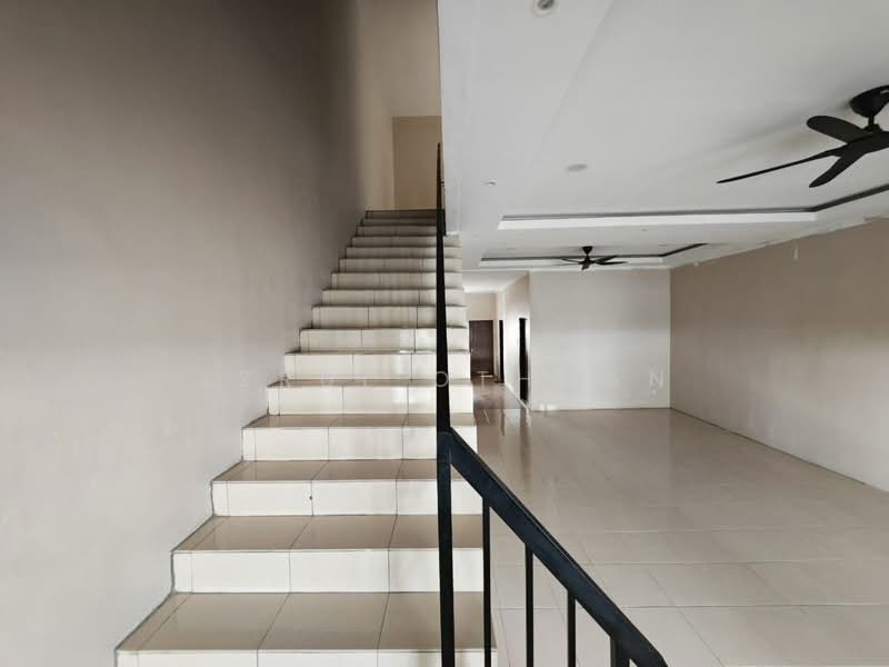 Rumah Teres 2 Tingkat untuk Dijual di Taman Gadong Indah (Labu) - Azrul Othman - Interior - PropertyGuru.com.my