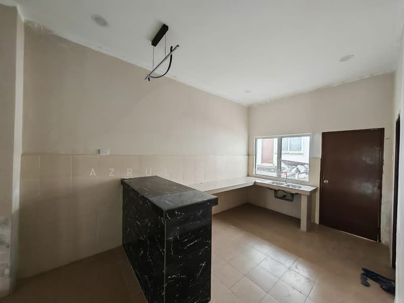 Rumah Teres 2 Tingkat untuk Dijual di Taman Gadong Indah (Labu) - Azrul Othman - Kitchen - PropertyGuru.com.my