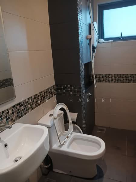 Condominium for Rent at The Vyne - Azura Hariri - Bathroom - PropertyGuru.com.my