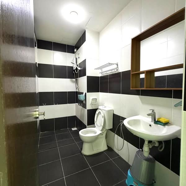 Service Residence for Rent at Sky Oasis Residence (Pangsapuri Oasis 1) - Yvonne Ng - Bathroom - PropertyGuru.com.my