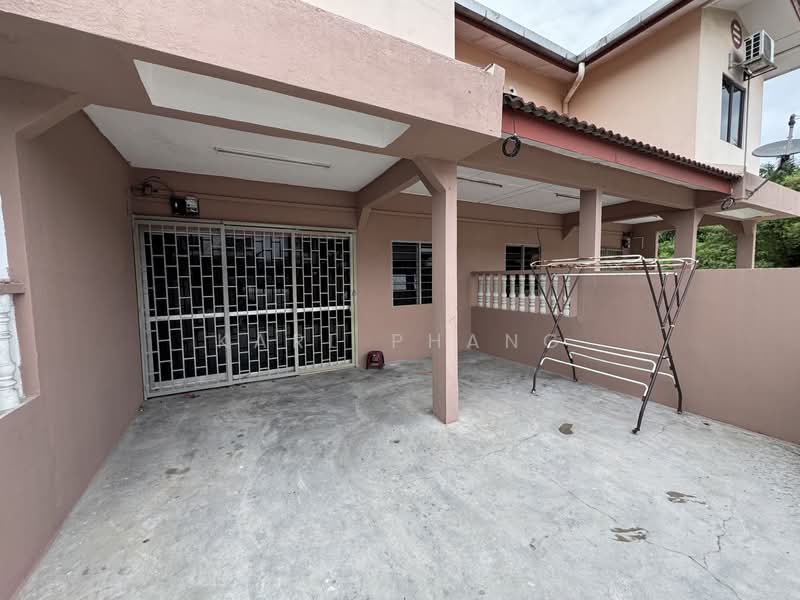 2 Storey Terrace at Lorong Kapar Setia 38 untuk Untuk Dijual - RM 450,000, Mac 2026 - Exterior - PropertyGuru.com.my