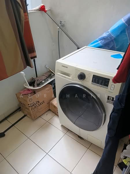 Condominium for Rent at The Vyne - Azura Hariri - Balcony - PropertyGuru.com.my