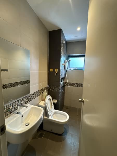 Condominium for Rent at The Vyne - Azura Hariri - Bathroom - PropertyGuru.com.my