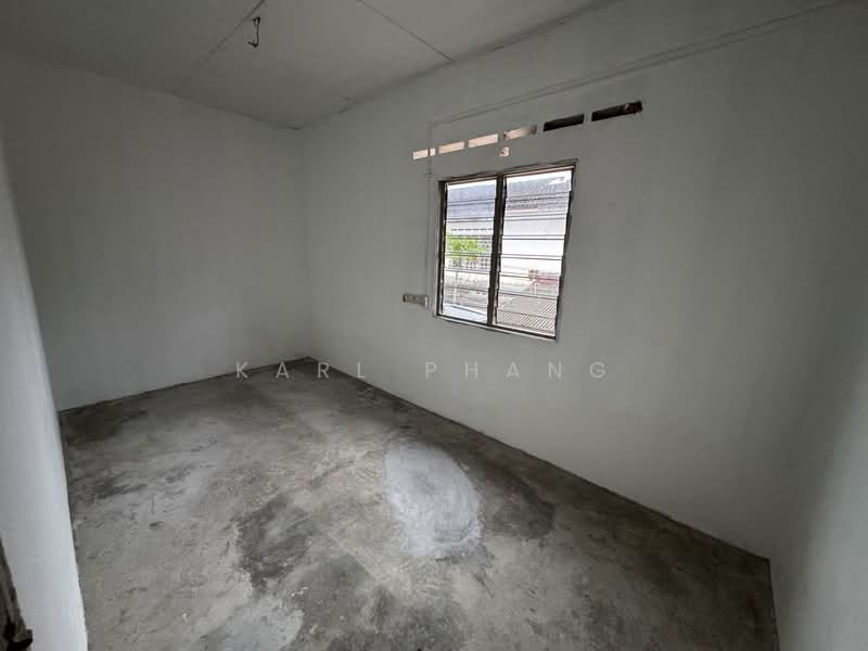 2 Storey Corner Terrace at Lorong Kapar Setia untuk Untuk Dijual - RM 750,000, Mac 2026 - bedroom 2 - PropertyGuru.com.my