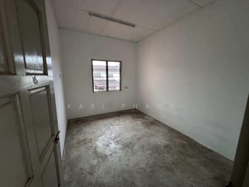 2 Storey Corner Terrace at Lorong Kapar Setia untuk Untuk Dijual - RM 750,000, Mac 2026 - bedroom 4 - PropertyGuru.com.my