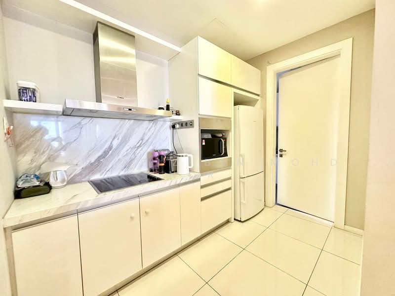 Icon Residence untuk Untuk Dijual - RM 1,000,000, Feb 2026 - Kitchen - PropertyGuru.com.my