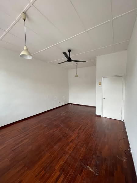 Villa Damansara untuk Untuk Disewa - RM 2,500 /bulan, Feb 2026 - Interior - PropertyGuru.com.my