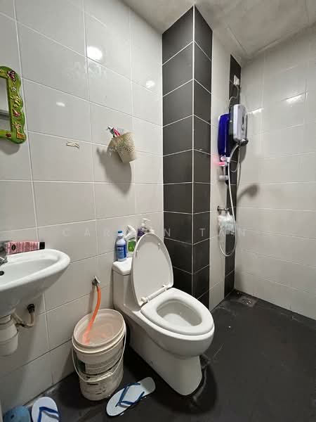 Service Residence for Sale at Silk Sky - Carmen Tan - Bathroom - PropertyGuru.com.my