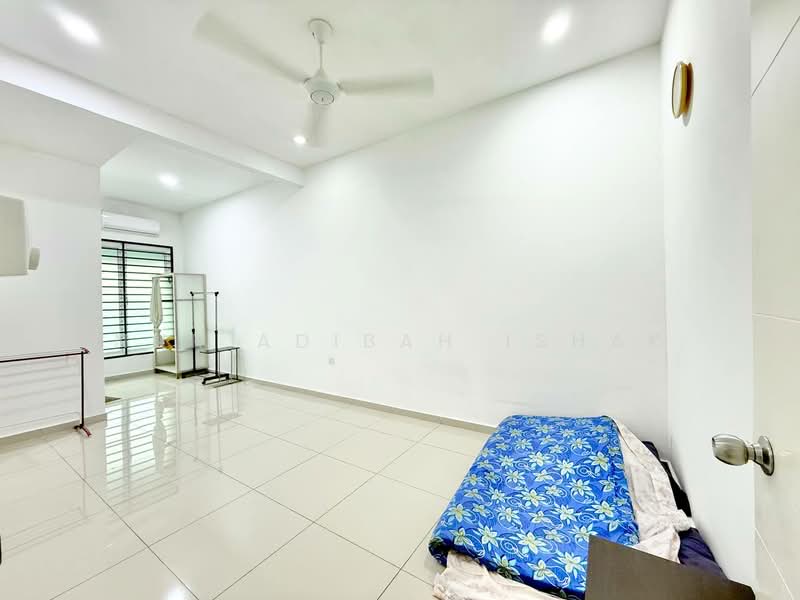 2-storey Terraced House for Sale in Seremban (Negeri Sembilan) - Nur Adibah Ishak - Bedroom - PropertyGuru.com.my