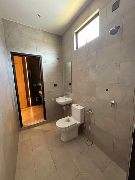 TAMAN PENGKALAN IMPIAN untuk Untuk Dijual - RM 650,000, Feb 2026 - Bathroom - PropertyGuru.com.my
